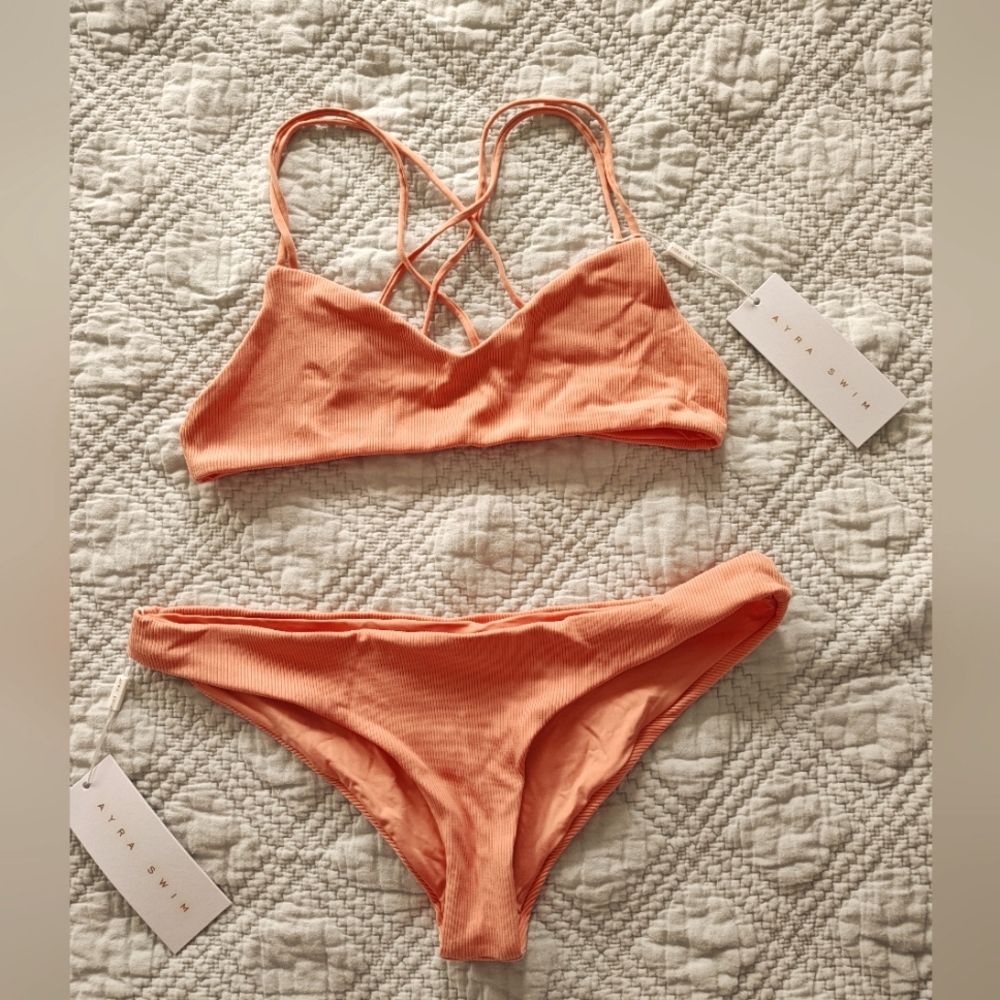 NWT Peach Bikini Set 🍑